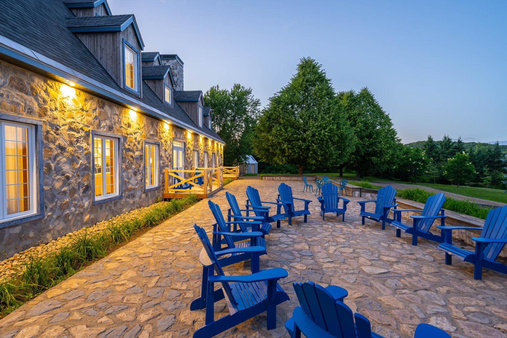 Le Baluchon Eco-Villegiature Saint-Paulin Экстерьер фото